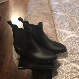 Never worn rain booties